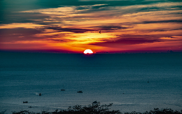 旅游 (3)_副本.jpg